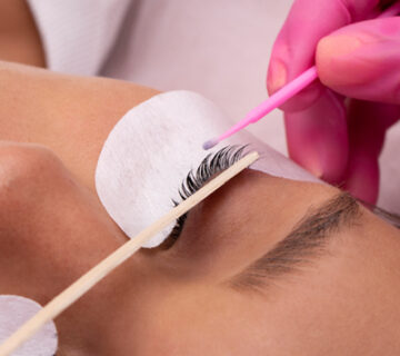 لیفت مژه در همدان