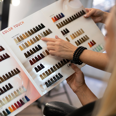 مرکز رنگ و لایت مو در همدان مرکز رنگ و لایت مو در همدان